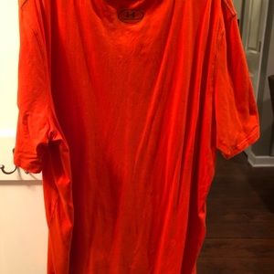 UnderArmour workout shirt